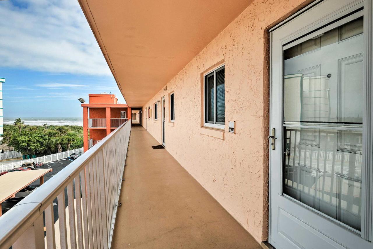 Oceanfront Cocoa Beach Condo With View Walk To Pier Extérieur photo